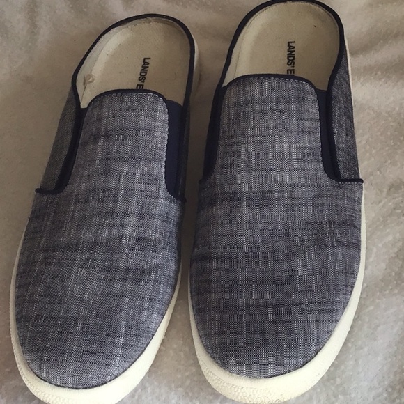 Lands End Slip On Shoe 9B - Picture 1 of 3